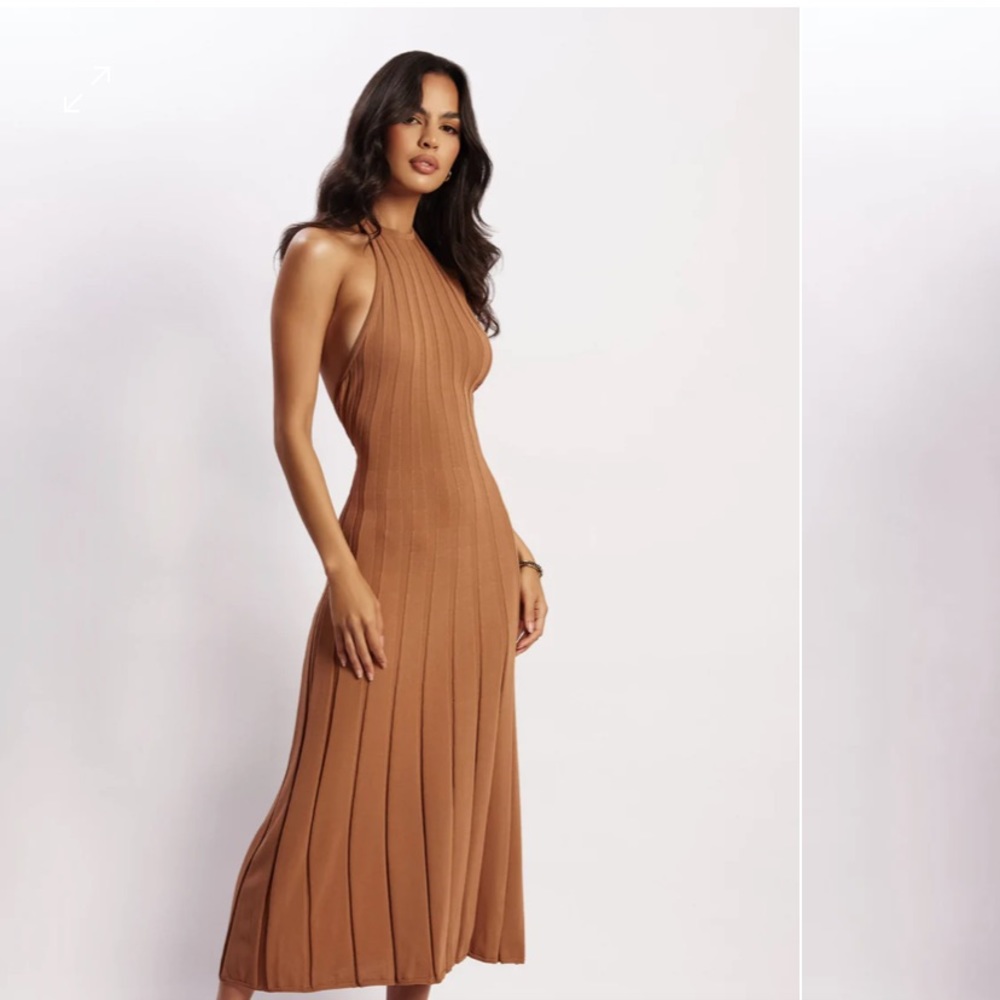 Meshki Adrienne halter dress size medium